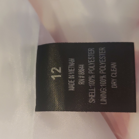 JM Studio Blazer, Red/White, size 12 feminine - Picture 10 of 15